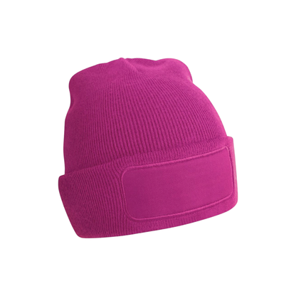 B445 Beanie mit eckigem Patch