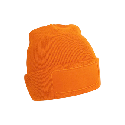 B445 Beanie mit eckigem Patch