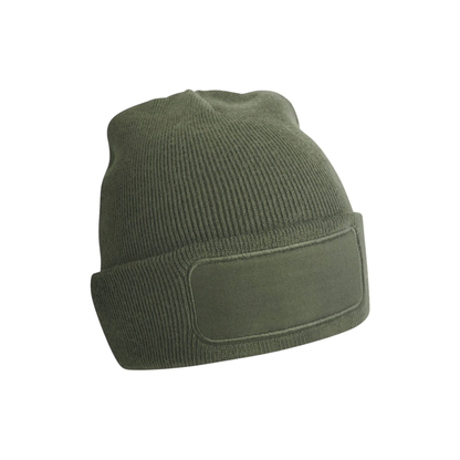 B445 Beanie mit eckigem Patch